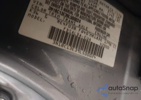 2009 Nissan Versa 1.8S z USA, uszkodzony, nr VIN 3N1BC13E39L500024